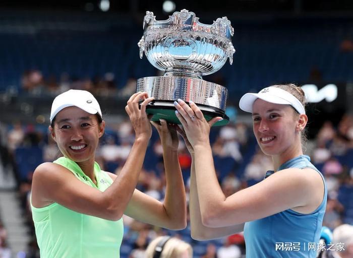 开云官网-CCTV5给足张帅排面，疲劳伤病致十余高手避战，外卡又给大威