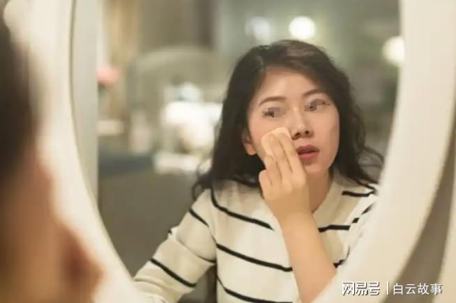 开云官网-新娘临时要9万9下车费，新郎去取钱却没回来，新娘找到婆家后慌了